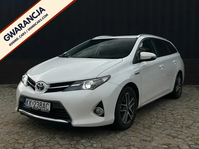 Toyota Auris Touring Sports 1.8 Hybrid Edition